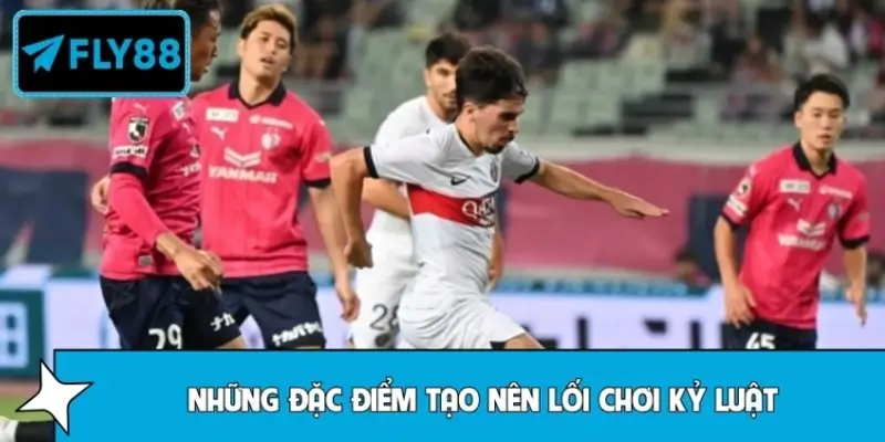 Những đặc điểm tạo nên lối chơi kỷ luật của Urawa Red Diamonds